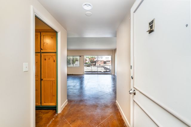 4200 West End Ave Apt 203, Nashville, TN 37205