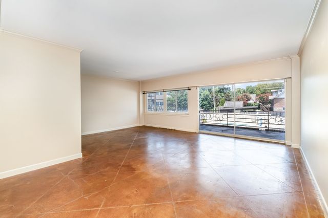 4200 West End Ave Apt 203, Nashville, TN 37205