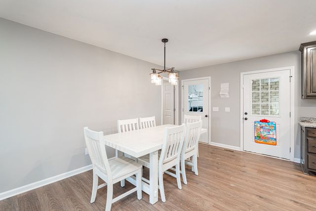 4439 New Harmony Rd, Hartsville, TN 37074