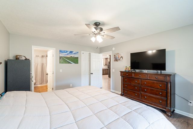 4439 New Harmony Rd, Hartsville, TN 37074