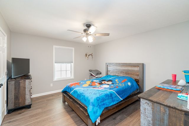 4439 New Harmony Rd, Hartsville, TN 37074