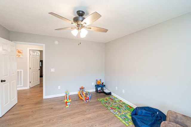 4439 New Harmony Rd, Hartsville, TN 37074