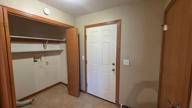 4725 Fox Grove ROAD, Sheboygan, WI 53081