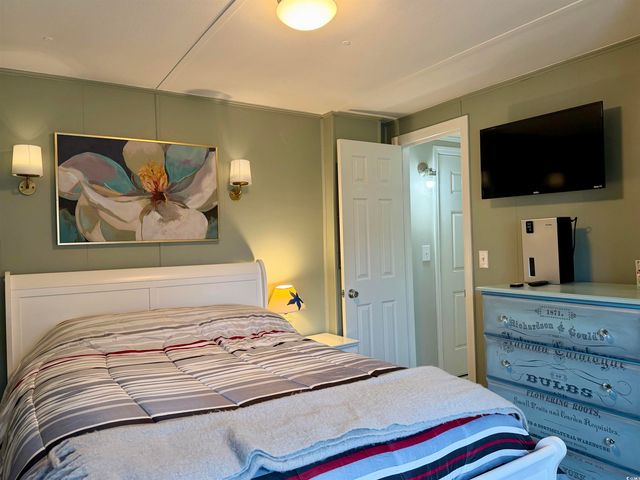 1718 Hawk St., Surfside Beach, SC 29575