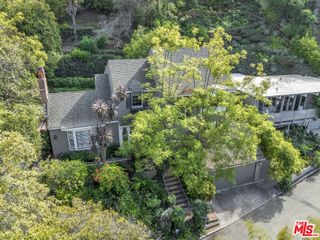 5630 Spreading Oak Drive, Los Angeles, CA 90068