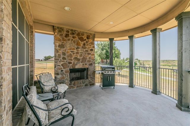11525 Eagle Vista Drive, Fort Worth, TX 76179
