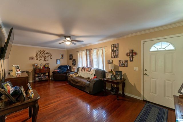 325 RIDGEWOOD DRIVE, Hayden, AL 35079