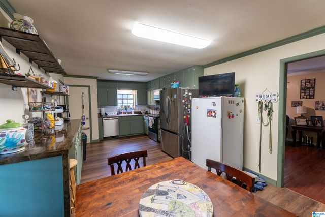 325 RIDGEWOOD DRIVE, Hayden, AL 35079