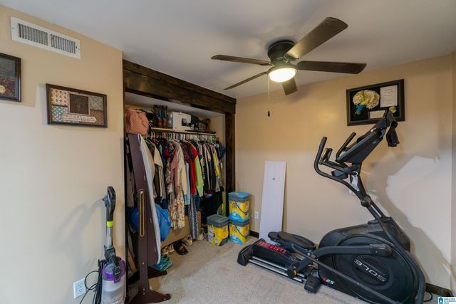 325 RIDGEWOOD DRIVE, Hayden, AL 35079