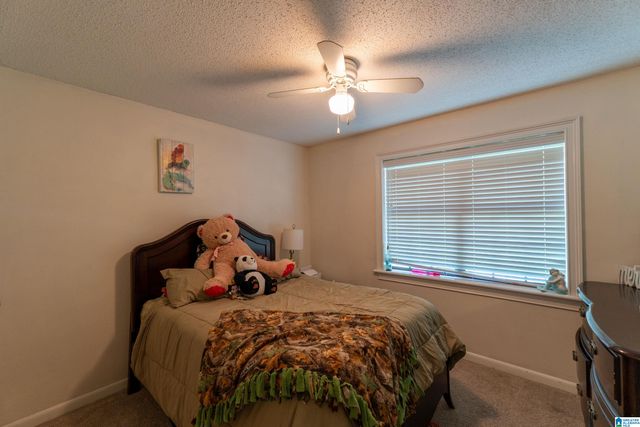 325 RIDGEWOOD DRIVE, Hayden, AL 35079
