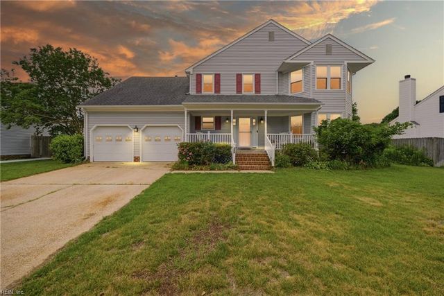 348 Knells Ridge DR, Chesapeake, VA 23320