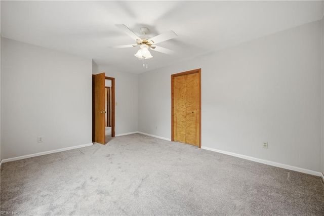 348 Knells Ridge DR, Chesapeake, VA 23320