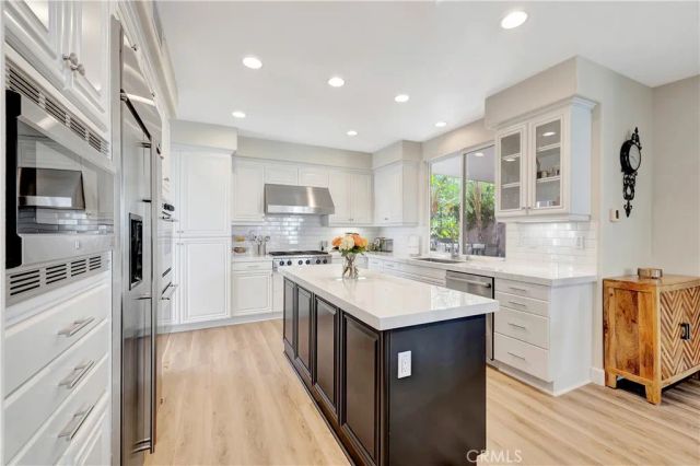 6 Vinewood, Ladera Ranch, CA 92694