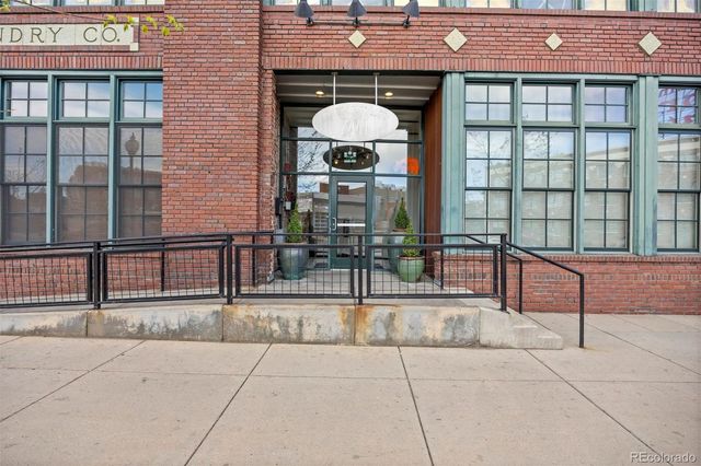 2441 N Broadway 202, Denver, CO 80205