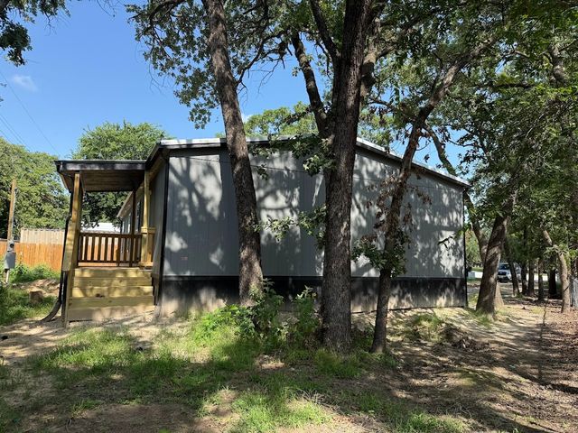 1628 Pelican Court, Pelican Bay, TX 76020