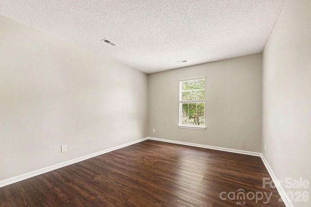 7117 Daerwood Place, Charlotte, NC 28215