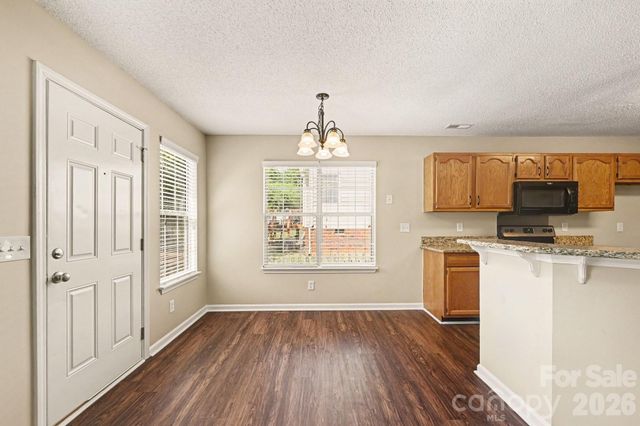 7117 Daerwood Place, Charlotte, NC 28215