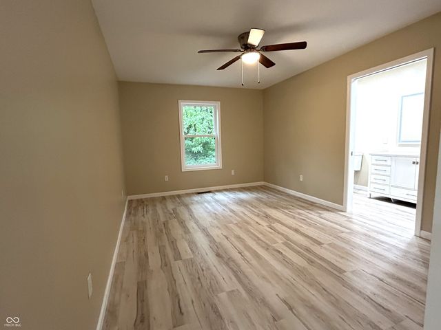 2280 Buckingham Drive, North Vernon, IN 47265