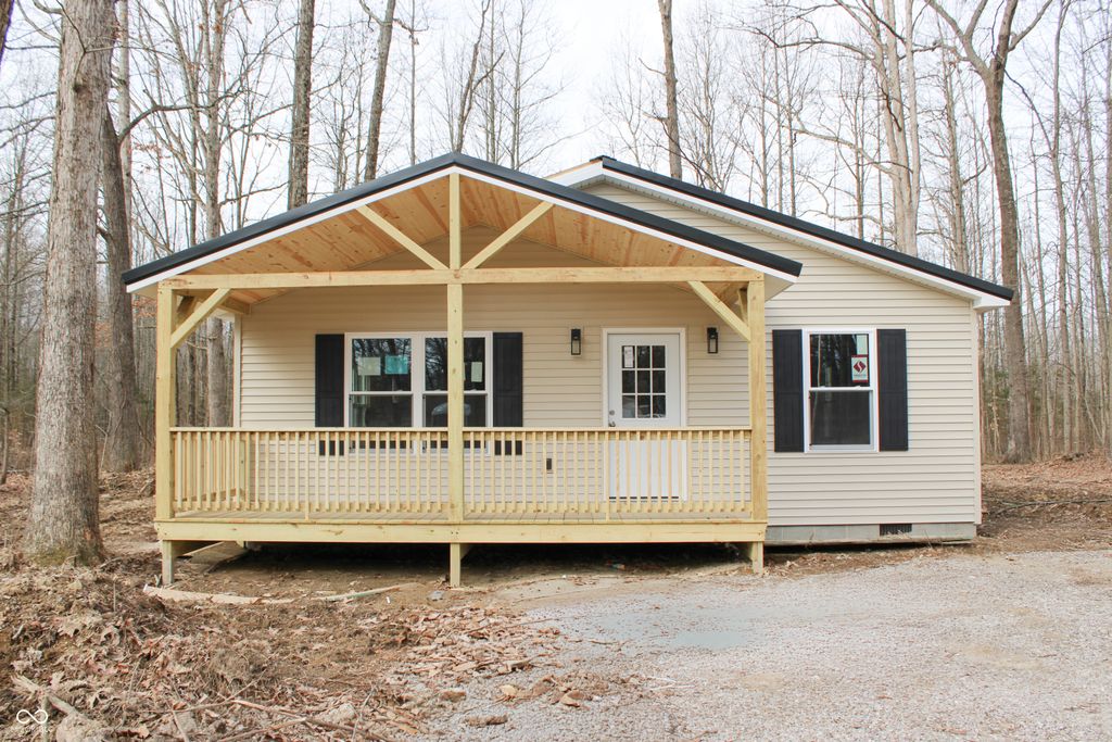 2280 Buckingham Drive, North Vernon, IN 47265