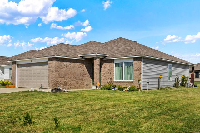 2 Candlelight Drive, Conway, AR 72032