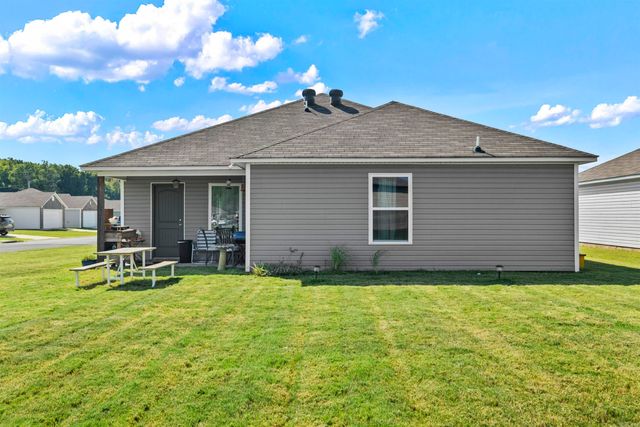 2 Candlelight Drive, Conway, AR 72032