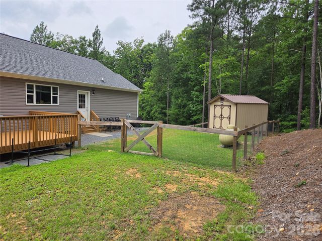 2910 Nc Highway 109 Highway N, Troy, NC 27371