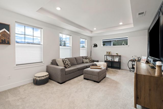 60915 SE Epic Place, Bend, OR 97702