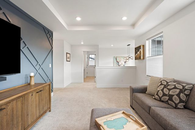 60915 SE Epic Place, Bend, OR 97702