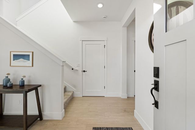 60915 SE Epic Place, Bend, OR 97702