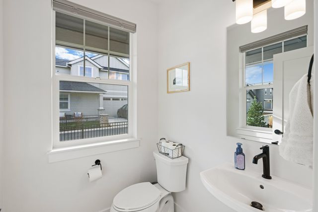 60915 SE Epic Place, Bend, OR 97702