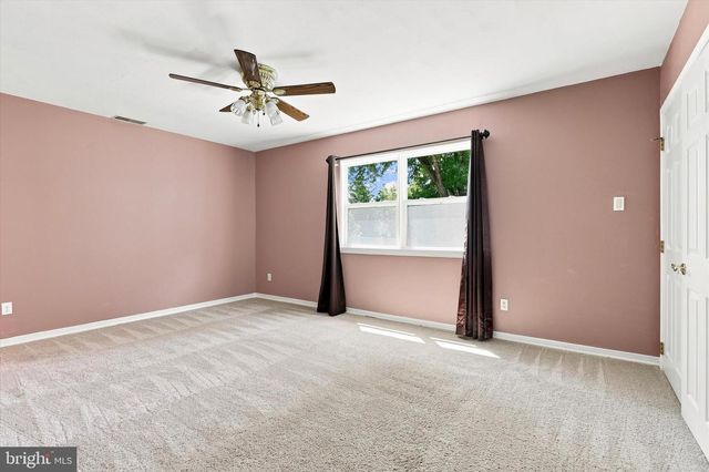 320 FLOURTOWN RD, Lafayette Hill, PA 19444