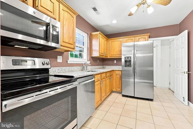 320 FLOURTOWN RD, Lafayette Hill, PA 19444