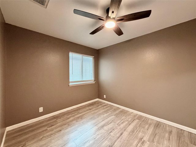 12504 Paloma Blanca WAY, Del Valle, TX 78617