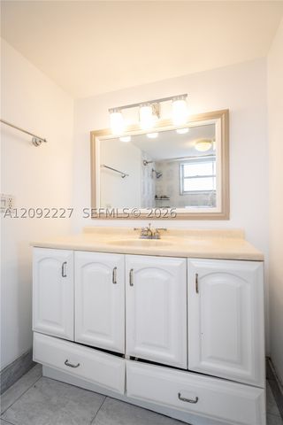 7850 Byron Ave 207, Miami Beach, FL 33141