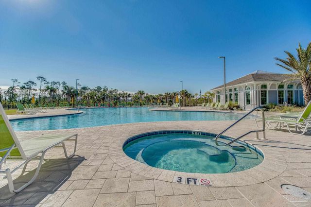 612 Lost Key Dr 205B, Pensacola, FL 32507