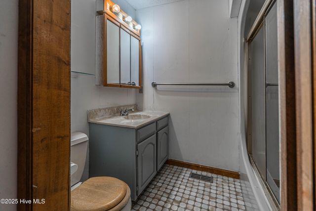 62 Pine Top Lane, Whiteville, NC 28472