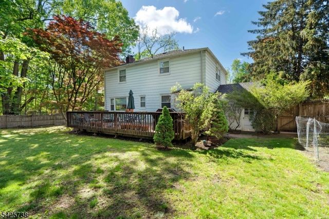 12 Louise Ln, Tenafly Boro, NJ 07670
