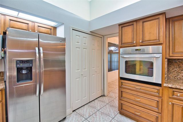 5115 DEESON POINTE COURT, Lakeland, FL 33805