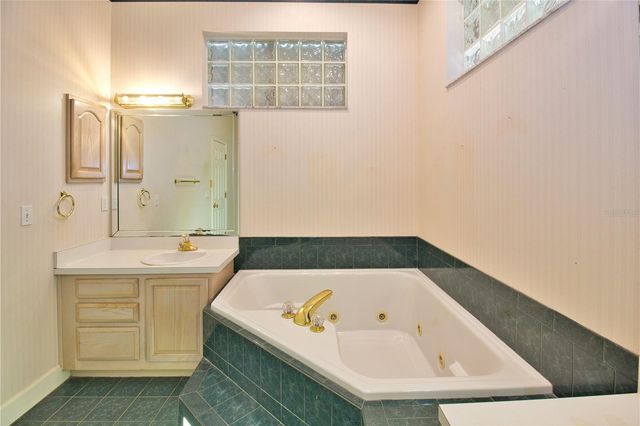 5115 DEESON POINTE COURT, Lakeland, FL 33805