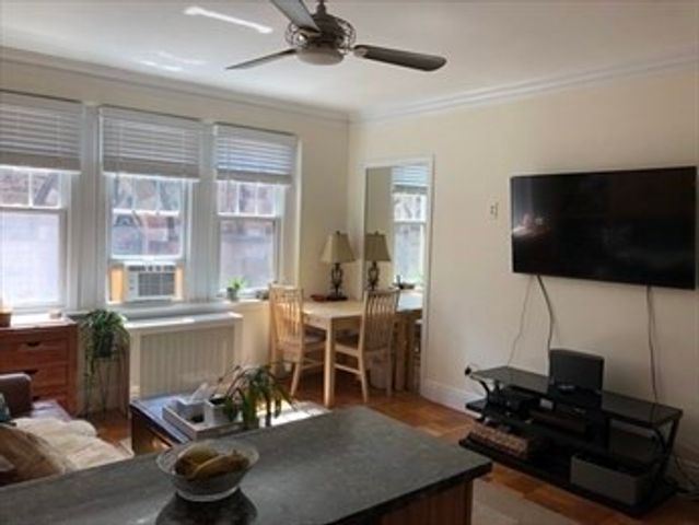 56 Commonwealth Ave 62, Boston, MA 02116