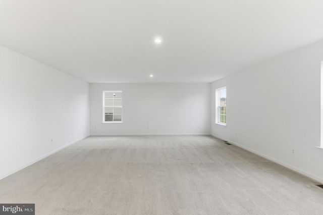 298 ARMISTEAD PL, Charles Town, WV 25414