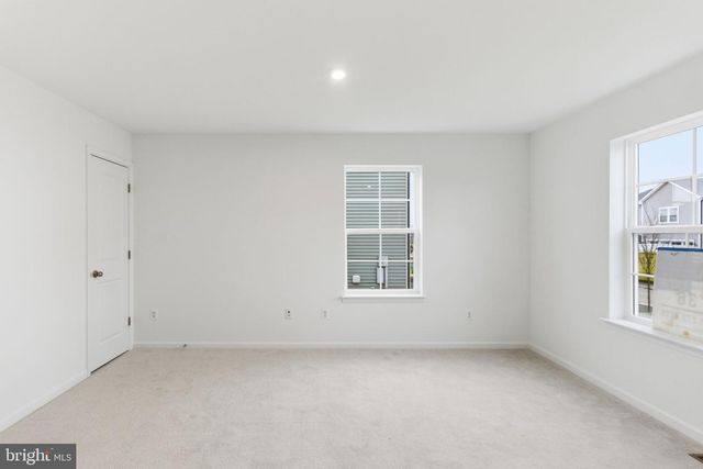 298 ARMISTEAD PL, Charles Town, WV 25414