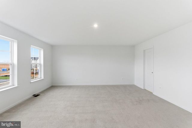 298 ARMISTEAD PL, Charles Town, WV 25414