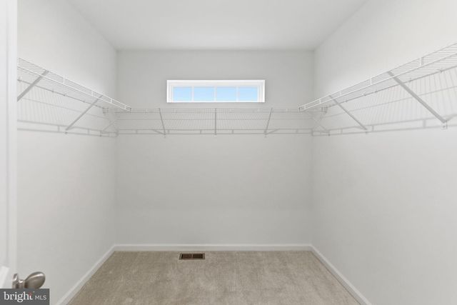 298 ARMISTEAD PL, Charles Town, WV 25414