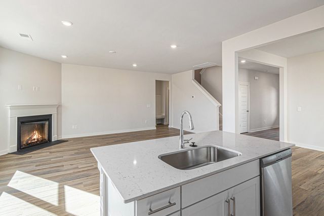 1337 Gentry Dr, Clarksville, TN 37043