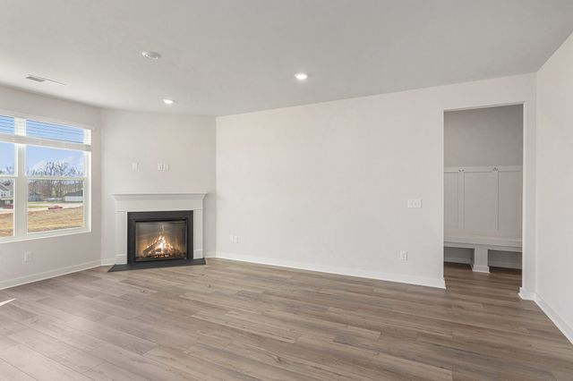 1337 Gentry Dr, Clarksville, TN 37043