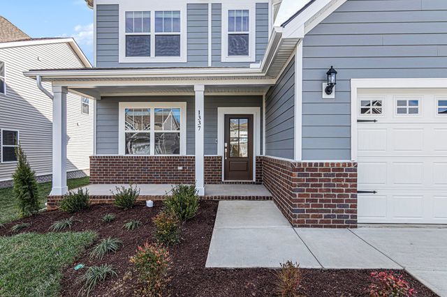 1337 Gentry Dr, Clarksville, TN 37043