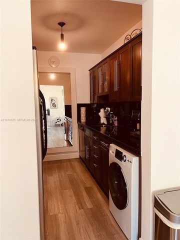 1500 Pennsylvania Ave 9A, Miami Beach, FL 33139