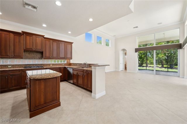 19292 La Serena DR, Estero, FL 33967