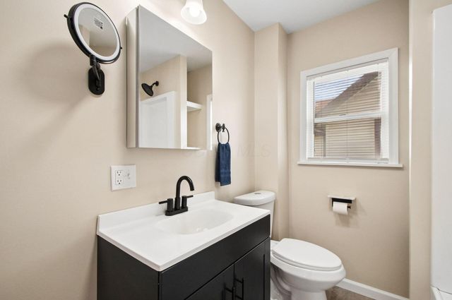 458 E Main Street, Newark, OH 43055